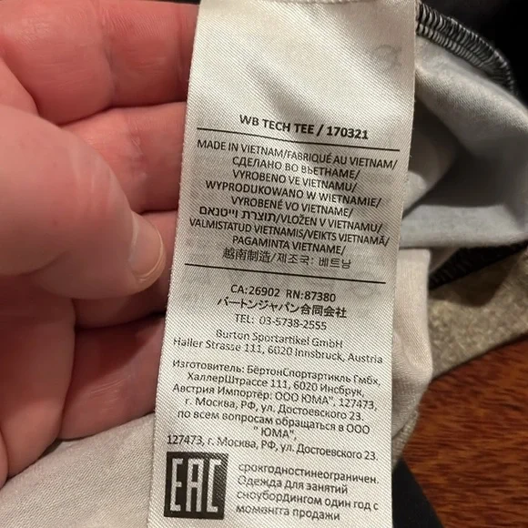 Burton dryride long sleeve thumb hole tech tee size Small - Picture 9 of 9